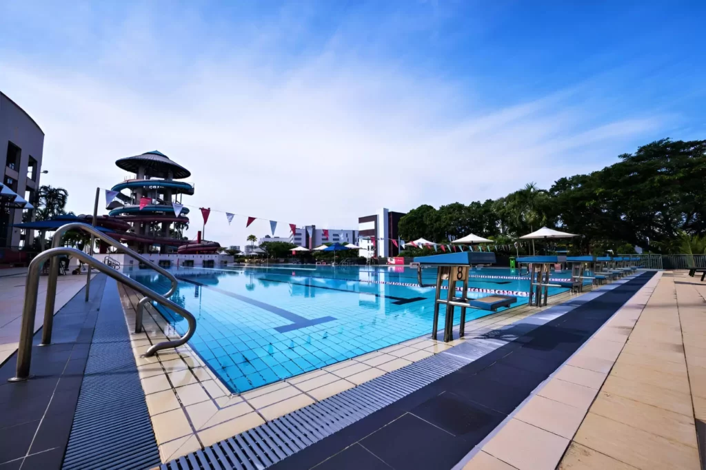 Jurong East Swimming Complex Swim101