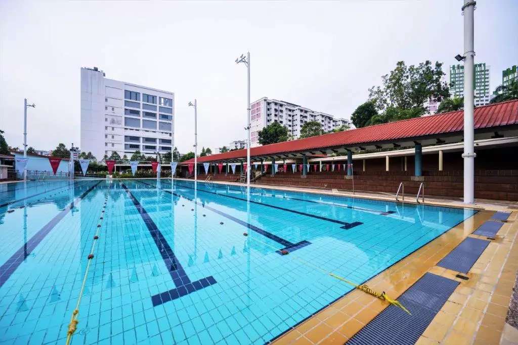 Woodlands Swimming Complex with Swim101